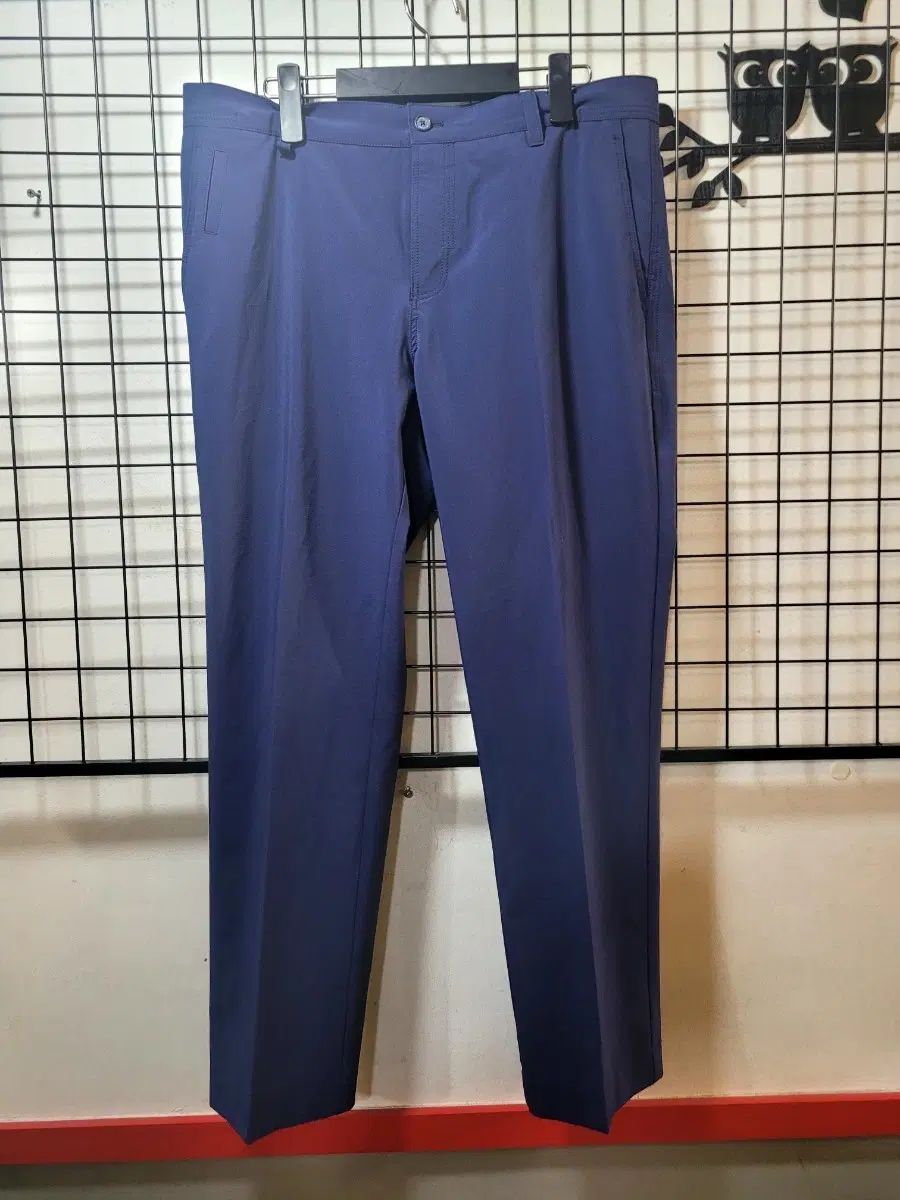 正規品 J.リンドバーグ メンズ ゴルフパンツ ネイビー