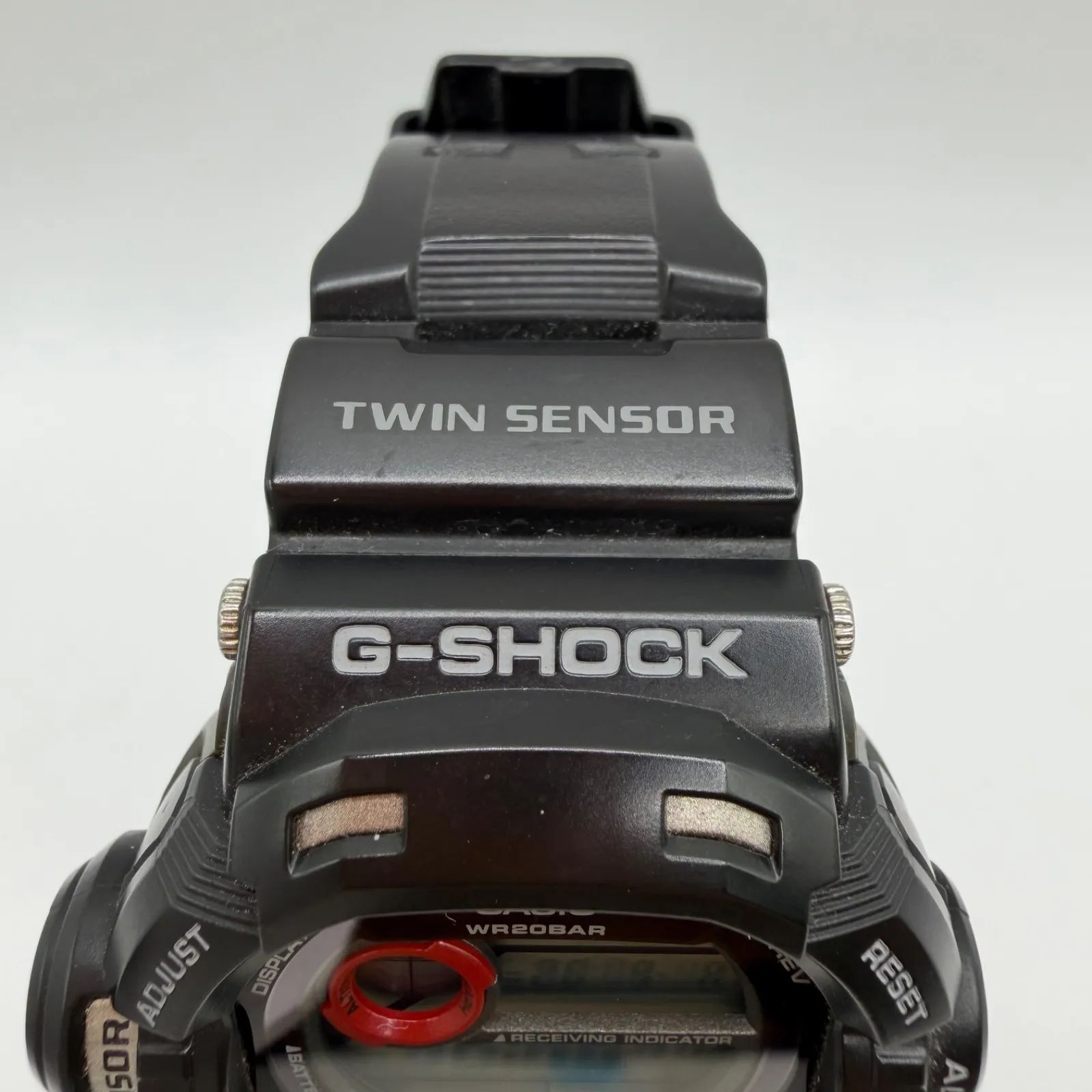 CASIO G-SHOCK RISEMAN ALTI-BARO GW-9200 電波ソーラー マルチバンド6