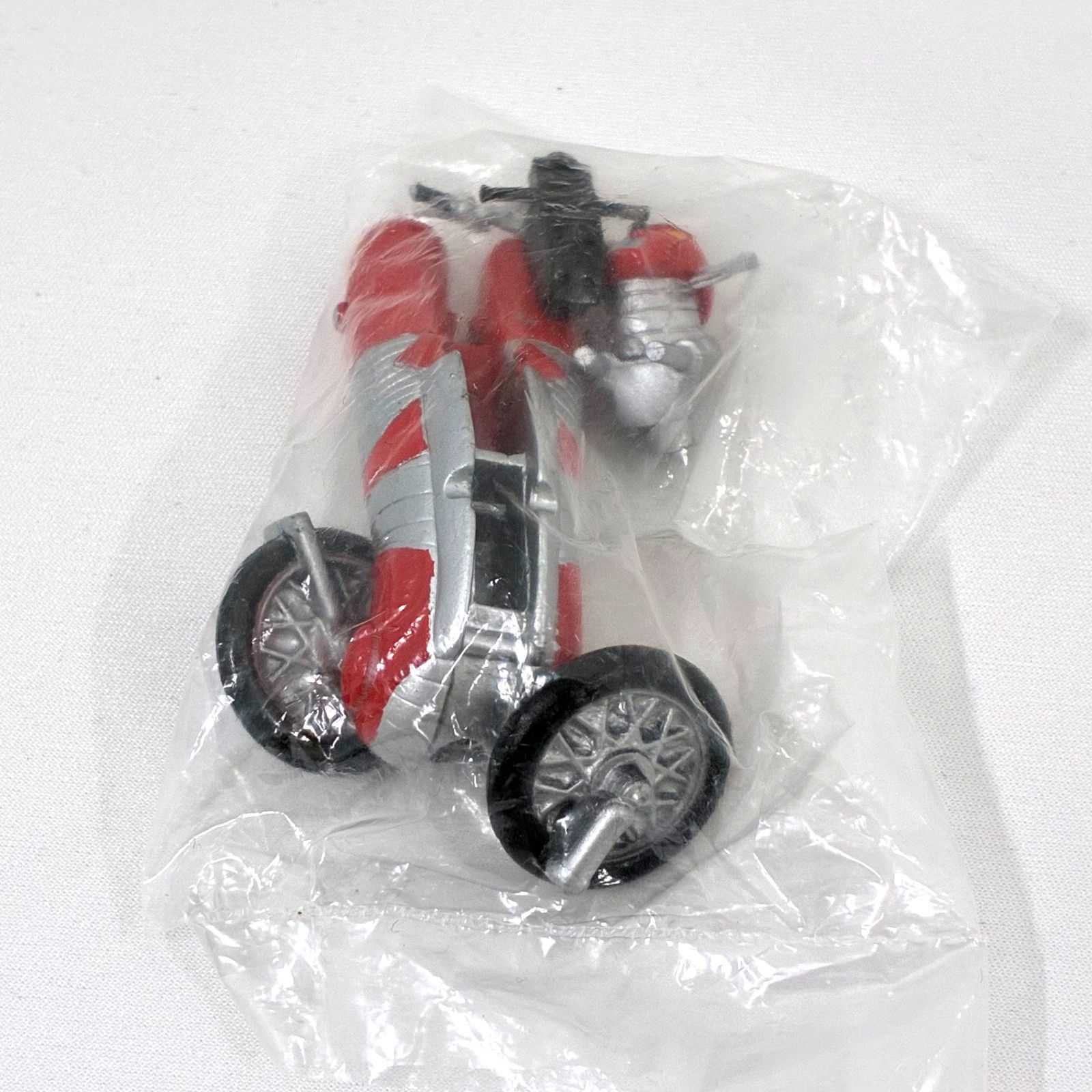 https://assets.mercari-shops-static.com/-/large/plain/2JWVWd8S4pwUaYGuPp7op2.jpg@jpg
