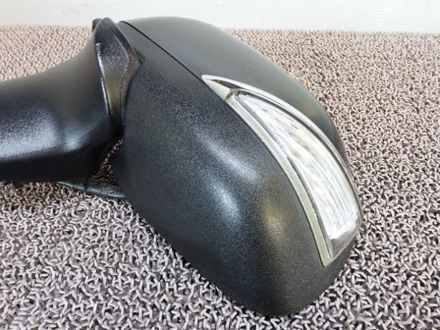 https://assets.mercari-shops-static.com/-/large/plain/2JWVXoYKyKUt9gX5BXTUwL.jpg@jpg