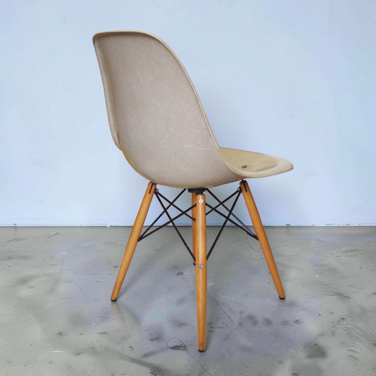 ■希少■ ハーマンミラー ヴィンテージ サイドシェル【ローアンバー】イームズ ヴィンテージ / Herman Miller / ハーマンミラー / イームズ / サイド