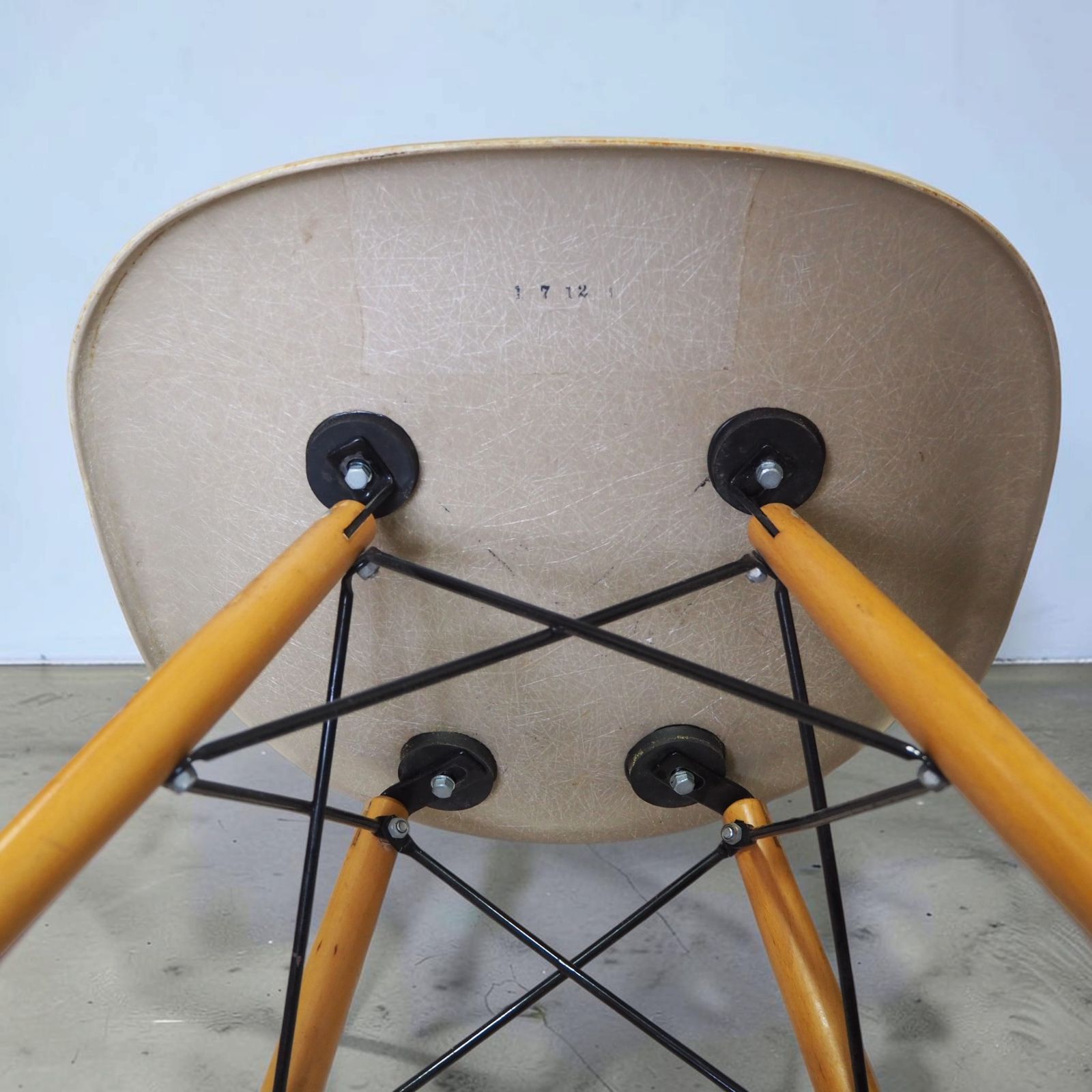 ヴィンテージ / Herman Miller / ハーマンミラー / イームズ / サイド