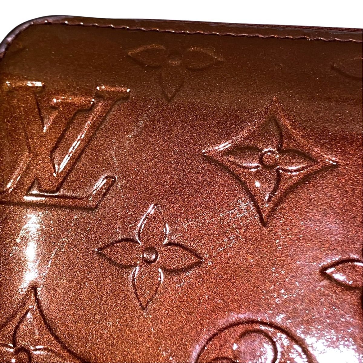 ルイ・ヴィトン LOUIS VUITTON ジッピ―ウォレット モノグラムヴェルニ