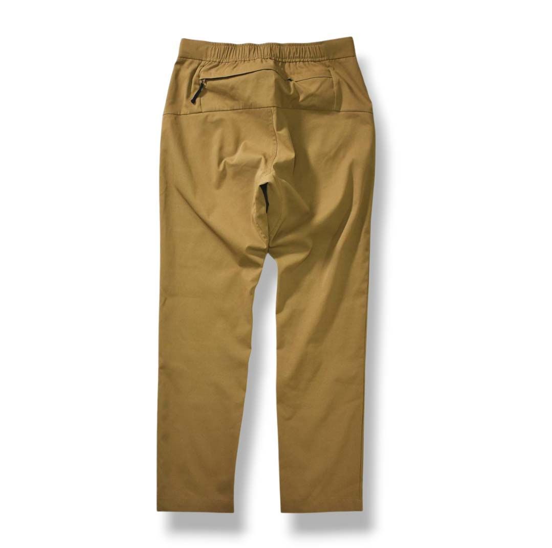https://assets.mercari-shops-static.com/-/large/plain/2JWVbqreWkCLRqgVyLTb55.jpg@jpg