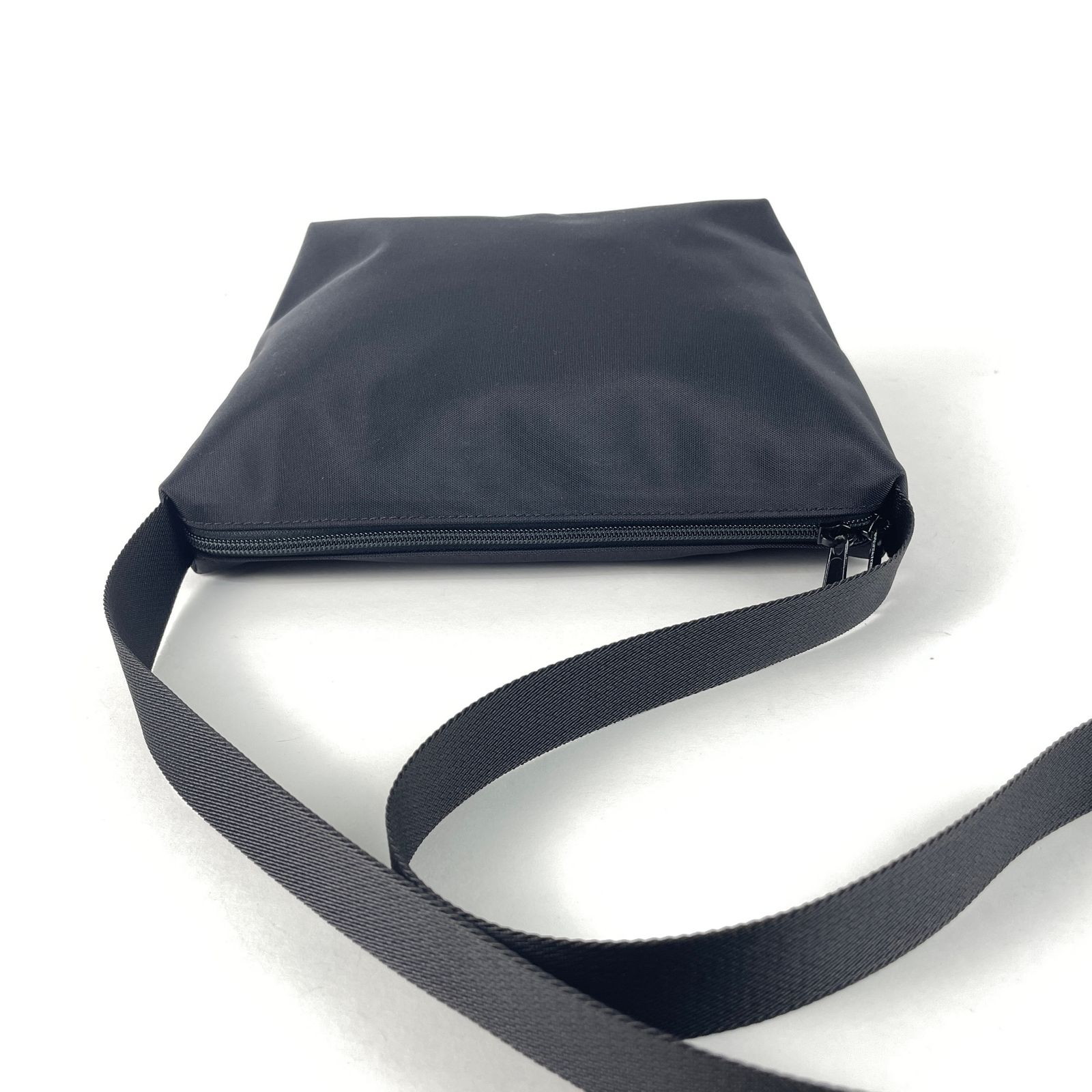HERVE' CHAPELIER エルベシャプリエ 1752N ナイロンスクエアショルダー