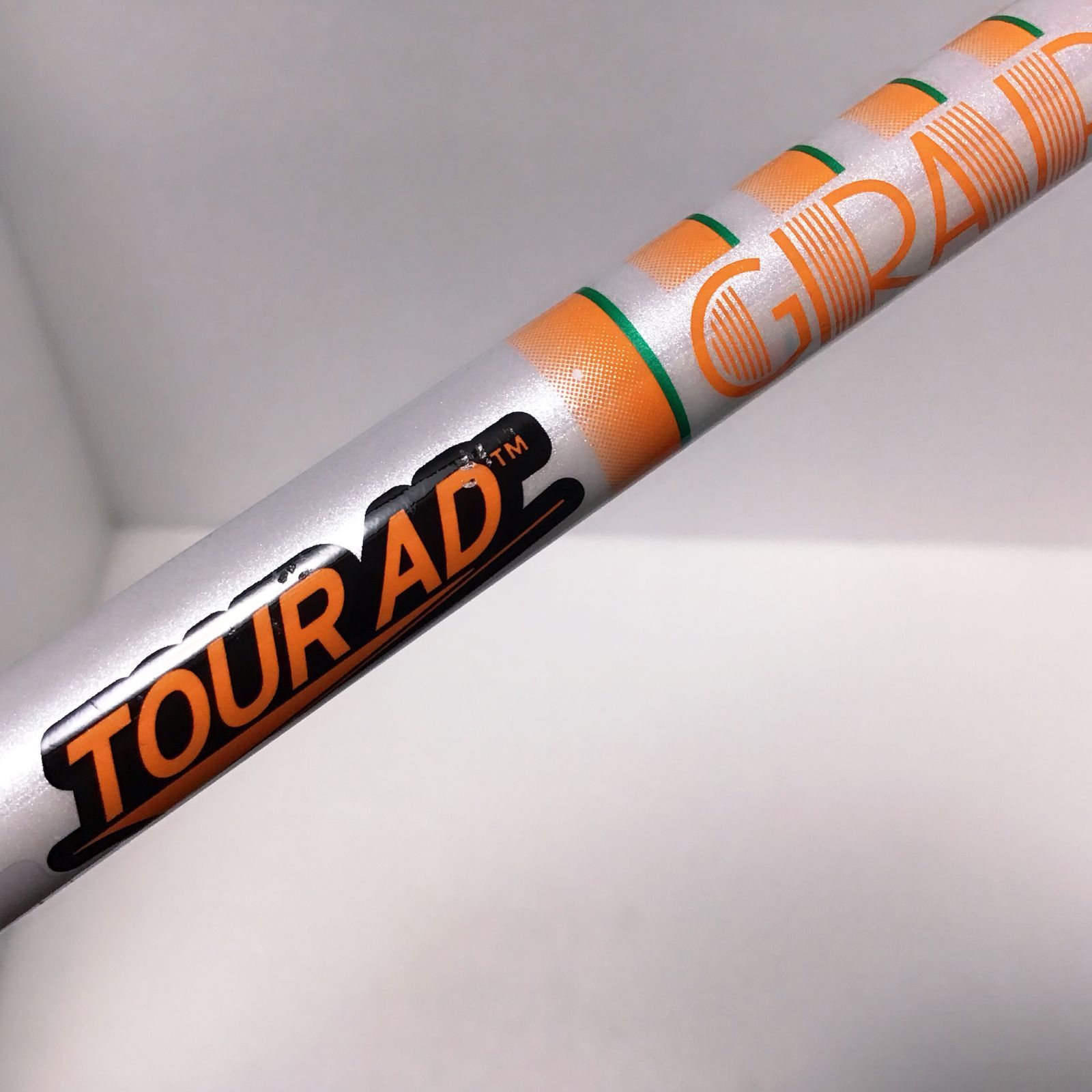 TourAD DI-6S ニューカラー　テーラーメイド　ドライバー用　シャフト