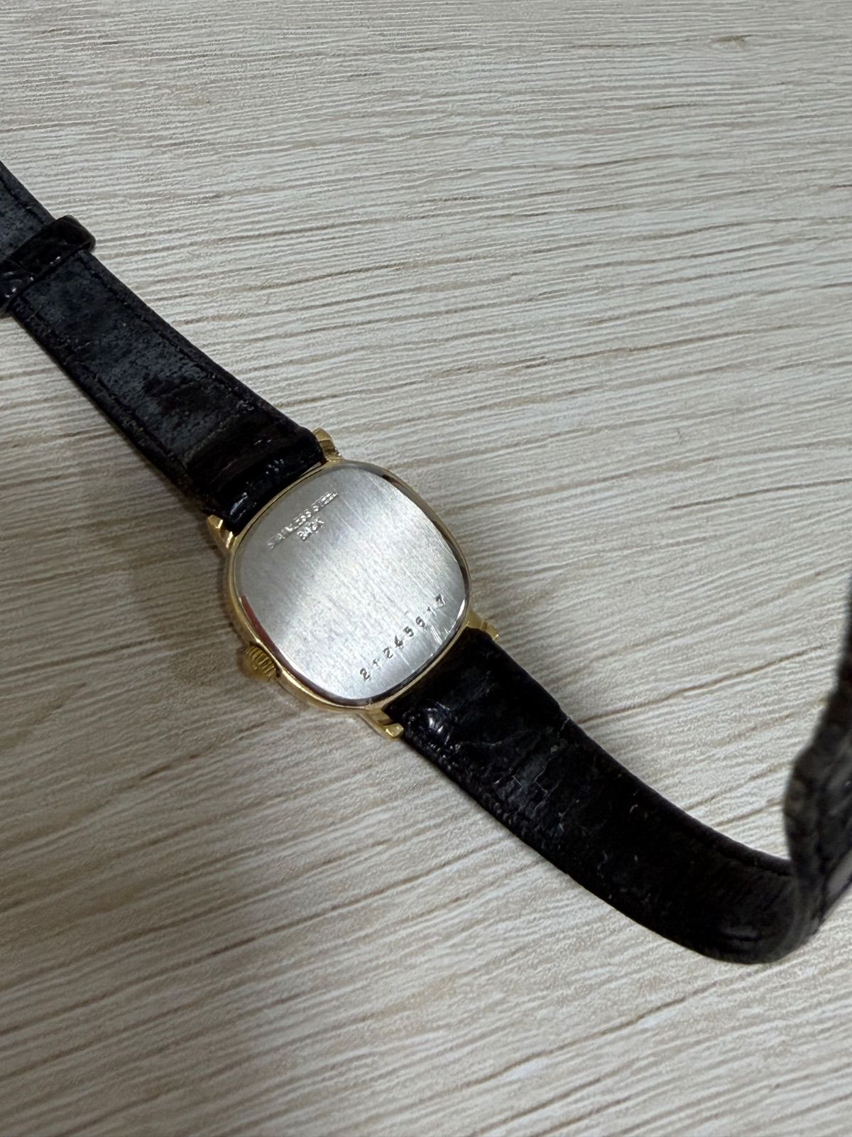 LONGINES ロンジン レディース クォーツ ゴールド スクエア
