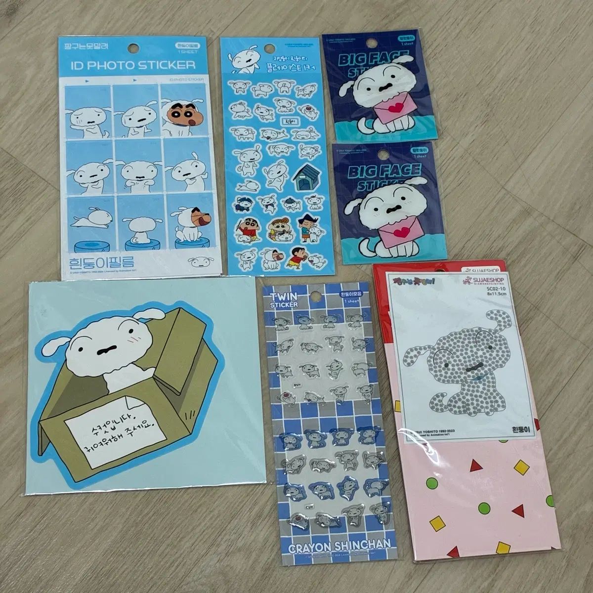 ARTBOX クレヨンしんちゃん シロ ステッカー はがき ダイヤモンド