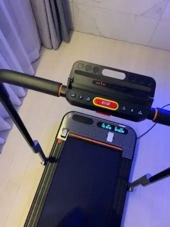 新品出品 最新 高級型 イ・ゴジン ウォーキングマシーン ウォーキングパッド ランニングマシーン 出品