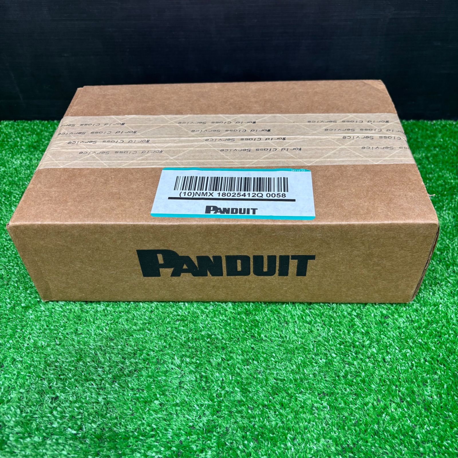 【未使用】PANDUIT CAT6A JJ中継アダプタ 50個入モジュラー コネクタ アダプタ CC6X88BL【電材館越谷店】