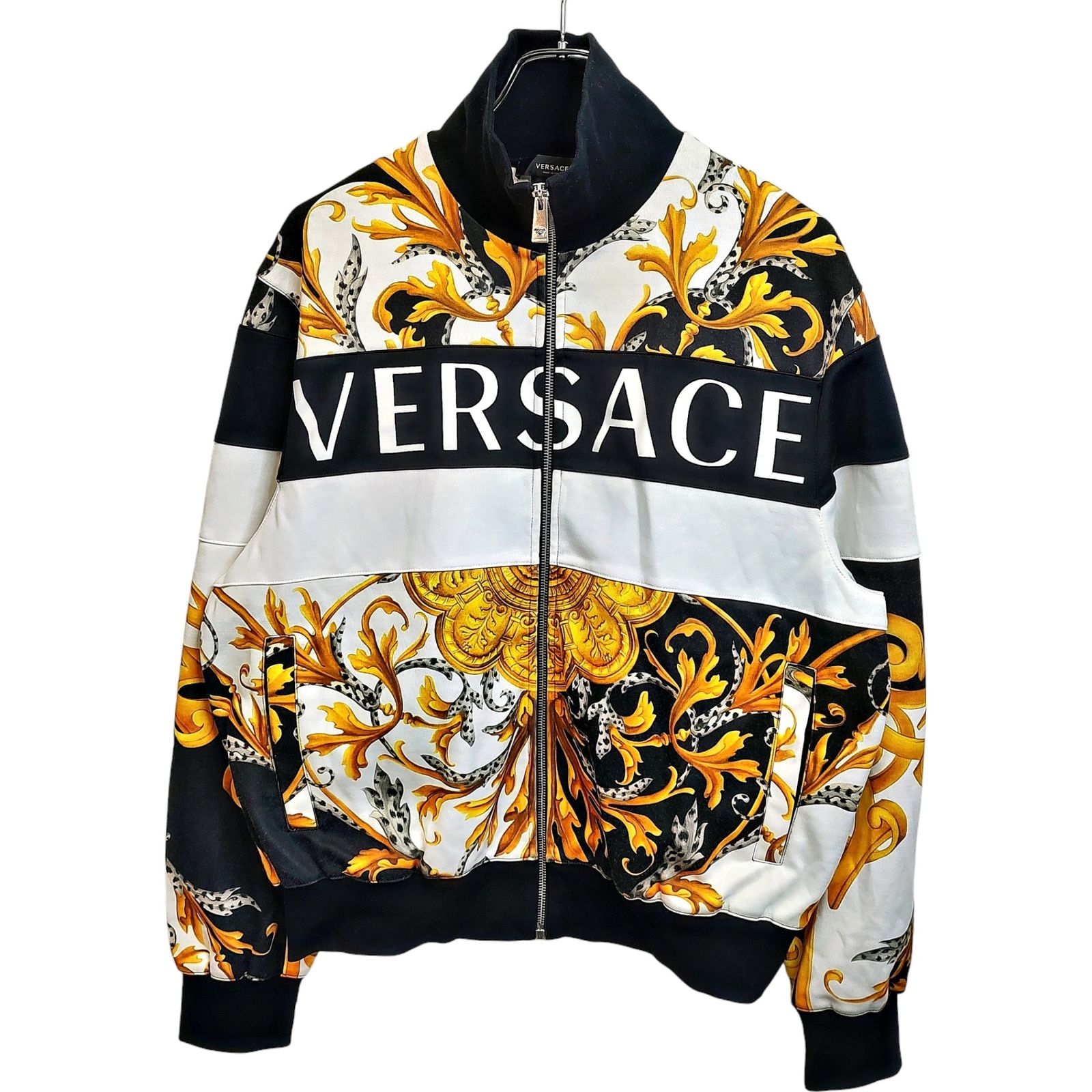 美品.*versace シルバーバロックプリントトラックジャケット 48 VERSACE ヴェルサーチ バロック柄 ロゴ トラックジャケット ブルゾン