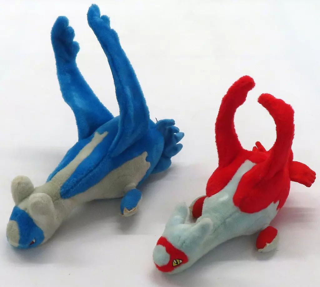 【中古】ぬいぐるみ ラティオス＆ラティアス ポケモンペアぬいぐるみ 「劇場版ポケットモンスター 水の都の護神 ラティアスとラティオス」