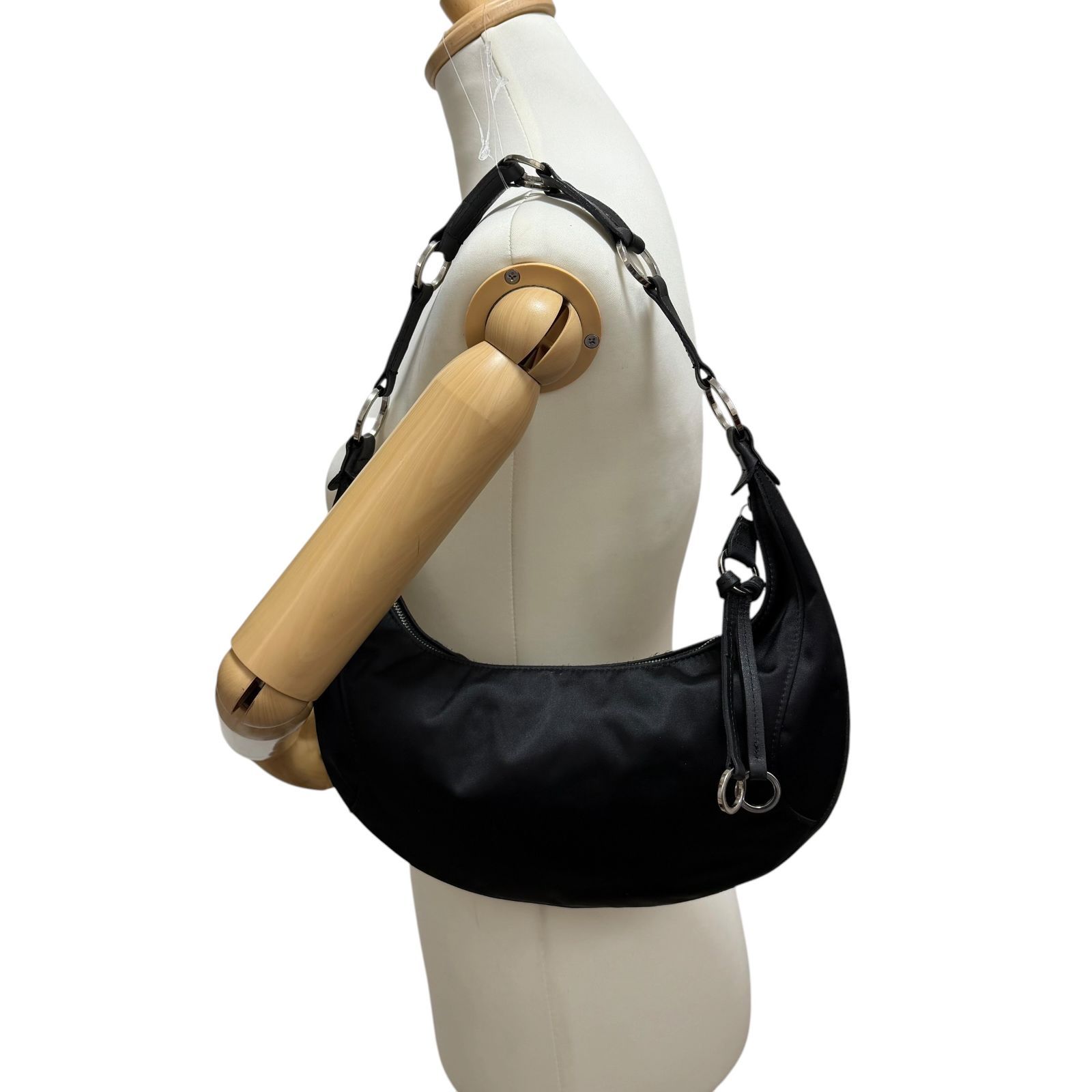 希少 LONGCHAMP ロンシャン ショルダーバッグ ワンショルダー ハーフ