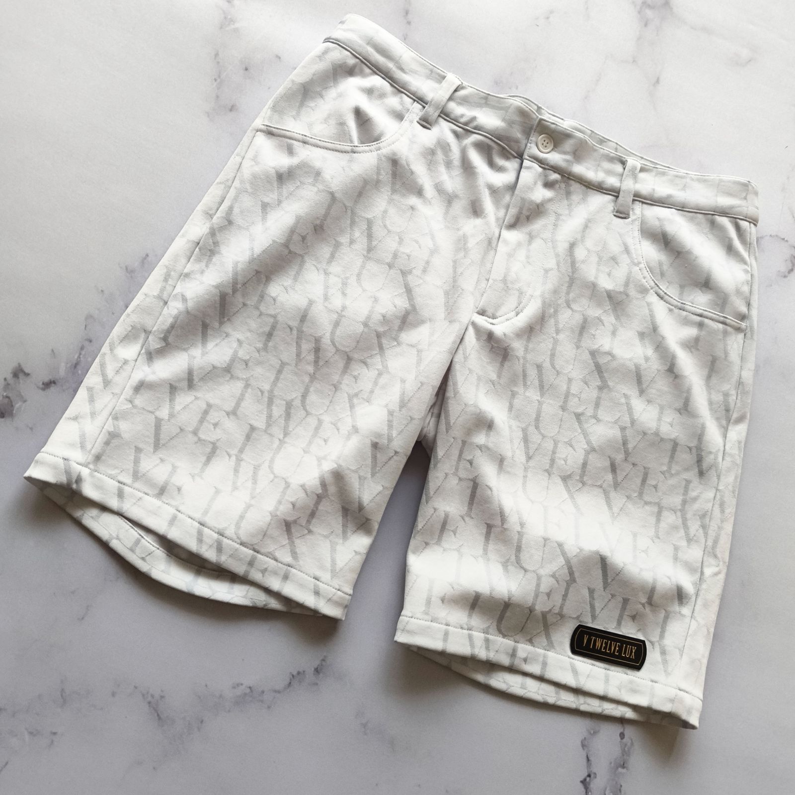 2023 V12 LX ALL LETTER SHORTS ゴルフパンツ ハーフパンツ 総柄 ストレッチ M メンズ