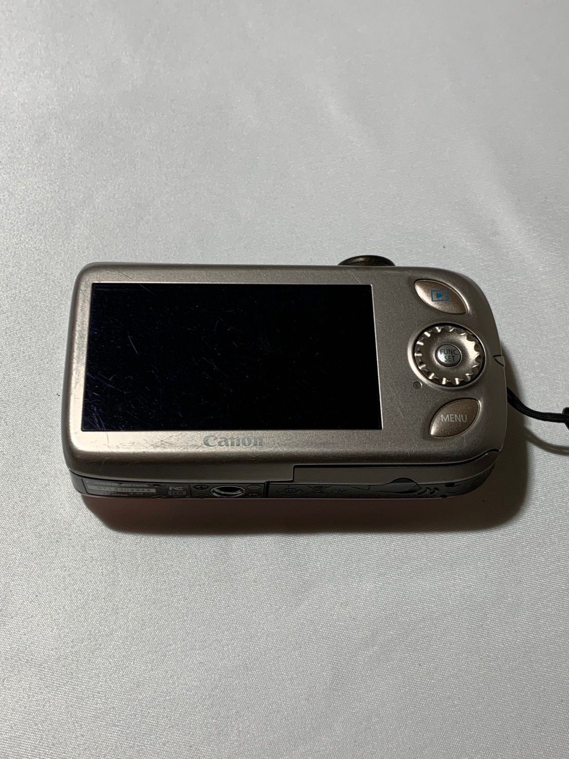 3611 Canon IXY DIGITAL 510IS ピンク ジャンク品 デジカメ【ネ
