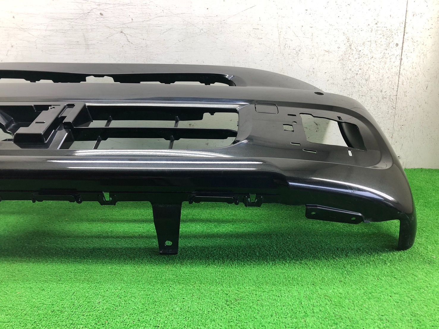 タント LA650S LA660S 純正フロントバンパー 52119-B2F70 94961◇LA650S/LA660S タント 純正 フロントバンパー 52119-B2F70◇D4