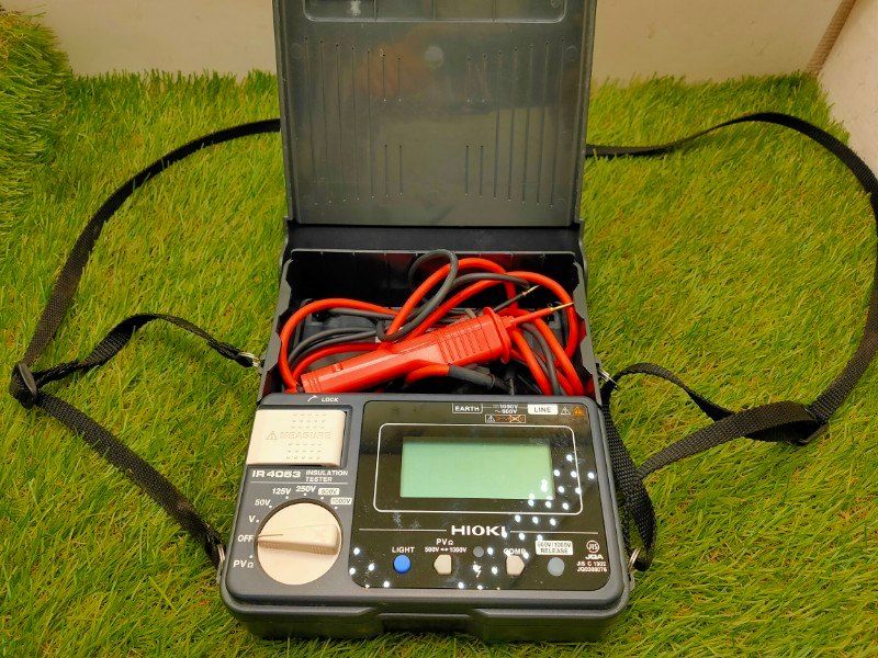 ☆HIOKI (日置電機) 太陽光発電システム用絶縁抵抗計 IR4053　未校正の為ジャンク品