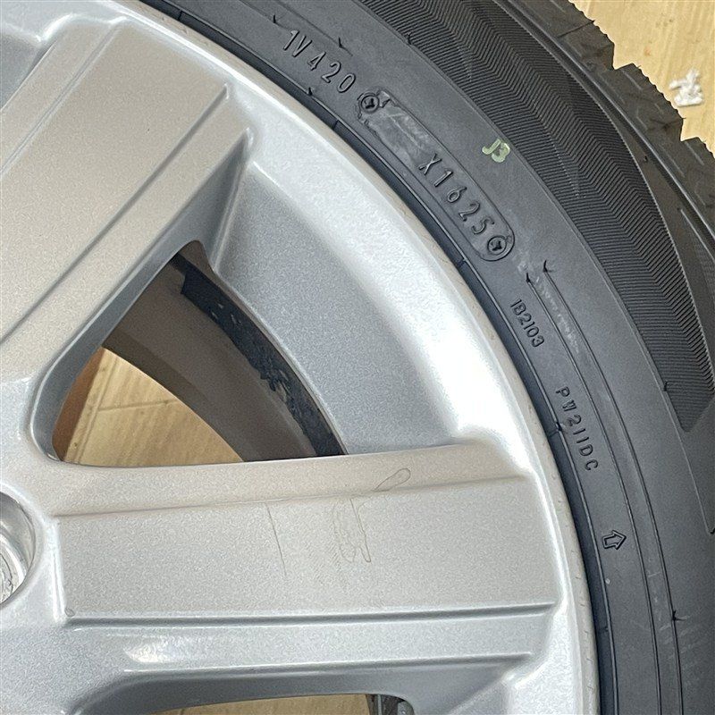 新品 205/60R16 ダンロップ WM02 2025年製 ☆ 70ノア ヴォクシー 純正
