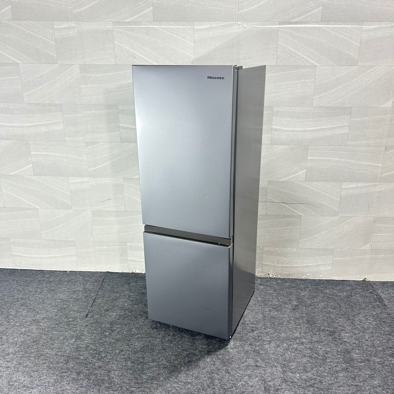 Hisense 冷蔵庫 HR-D1701 175L 2024年製 d6271 Hisense 冷蔵庫 HR-D1701 175L 2024年製 家電 d6271 ハイセンス 大きめ