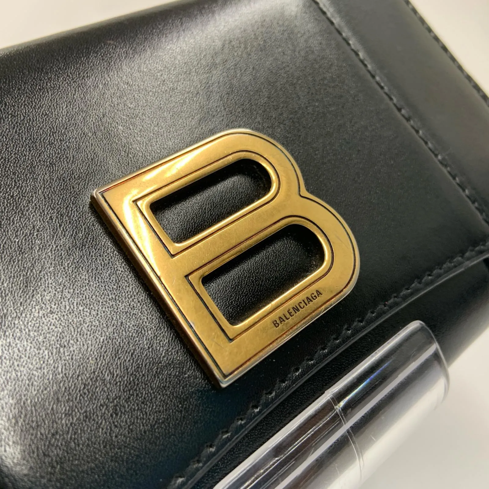 BALENCIAGA バレンシアガ アワーグラス ミディアムウォレット 二つ折り