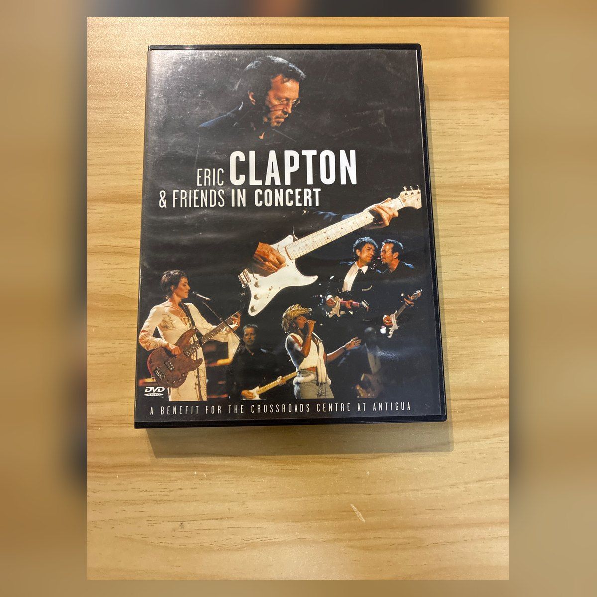 中古］エリック・クラプトン&フレンズ・イン・コンサート DVD M07481