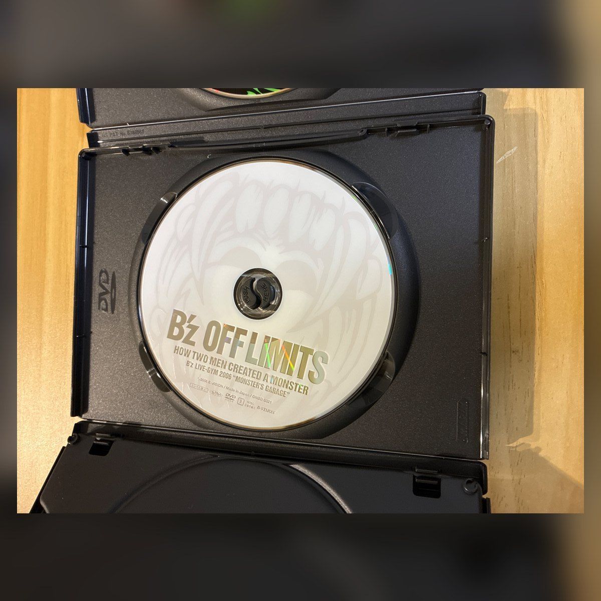 中古］B'z LIVE-GYM 2006 MONSTER'S GARAGE DVD M07471 - メルカリ