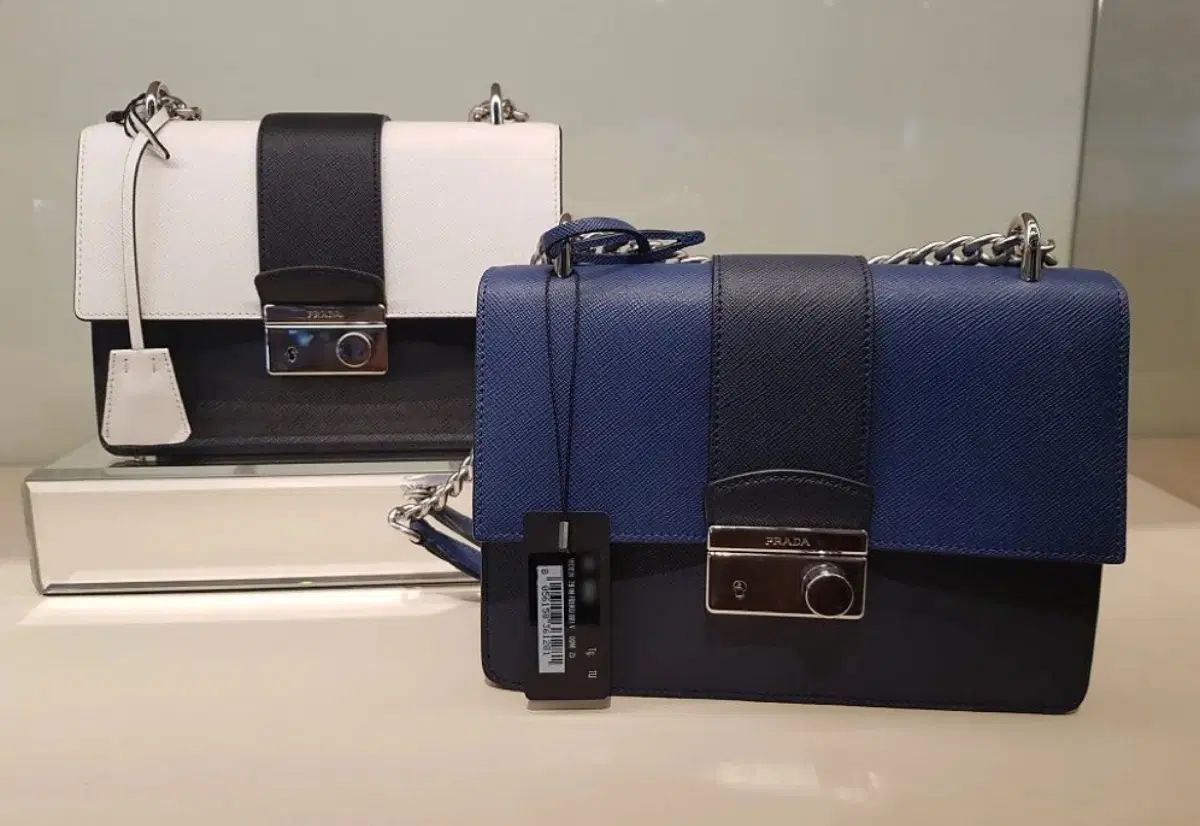 美品　プラダ　ワンショルダー　キルティング　バッグ　保存袋カード付き 規則偉容) PRADA プラダ-外国 ショルダー袋 【メーカー公式】【認定店