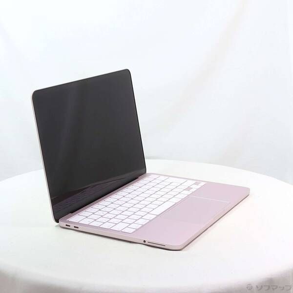 MacBook Neo 13
