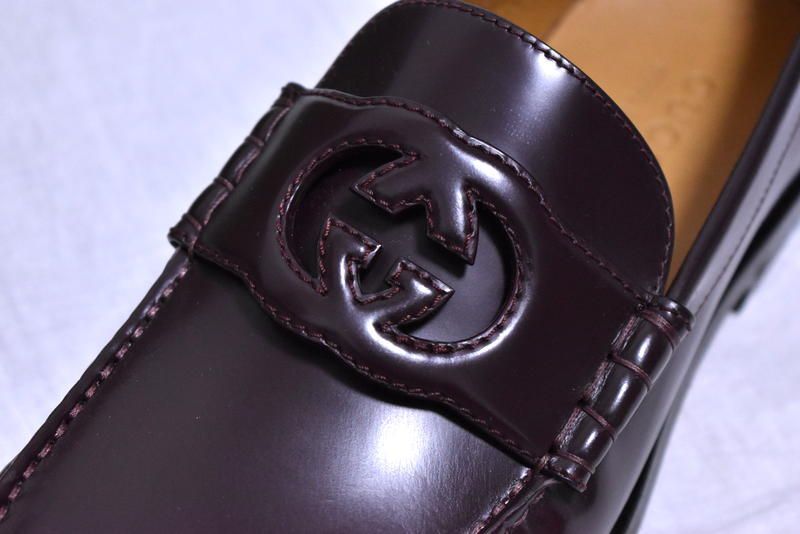国内正規品】新品 GUCCI インターロッキング G レザーローファー 7.5