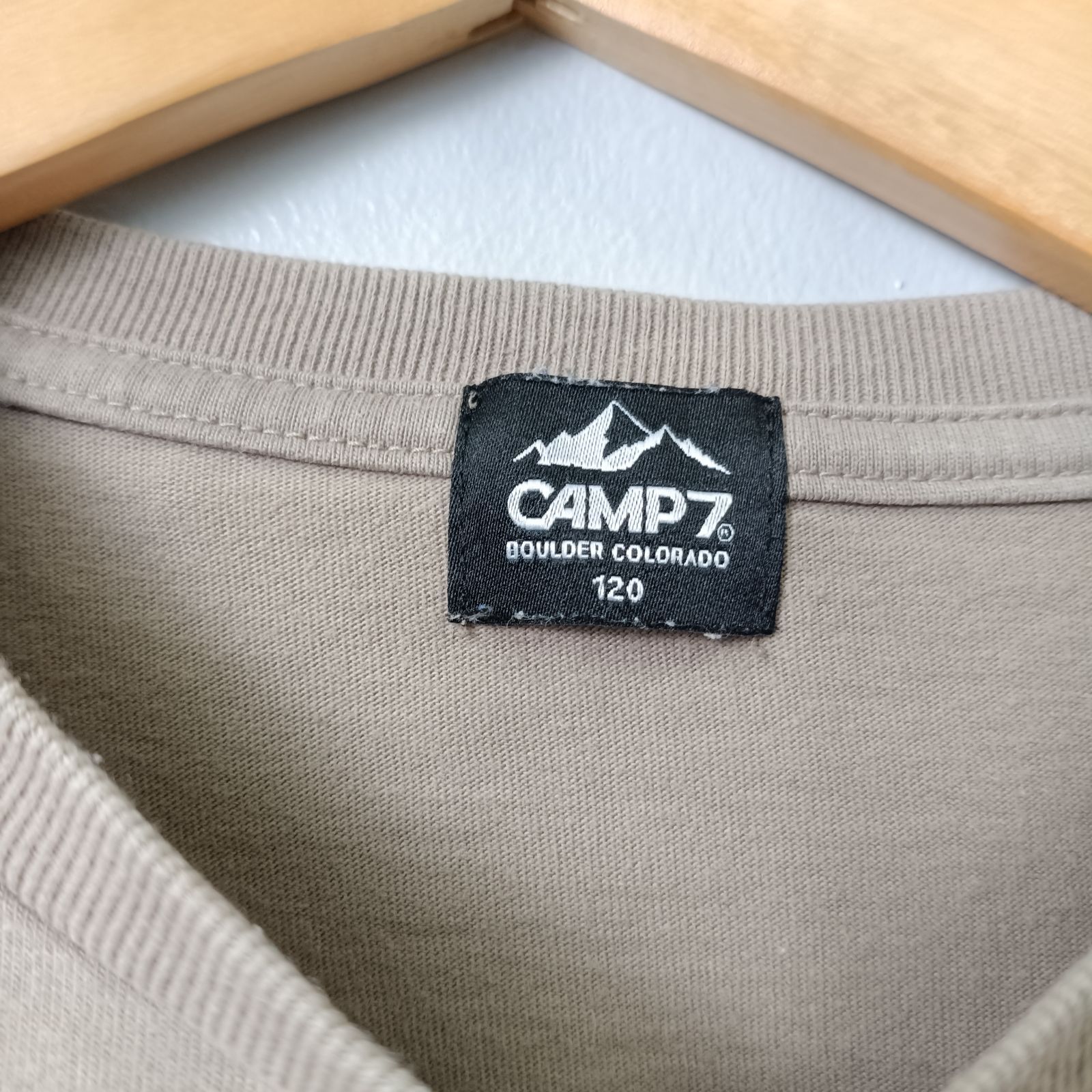 https://assets.mercari-shops-static.com/-/large/plain/2JWa9qBtdFyH6GbVf8vo9H.jpg@jpg