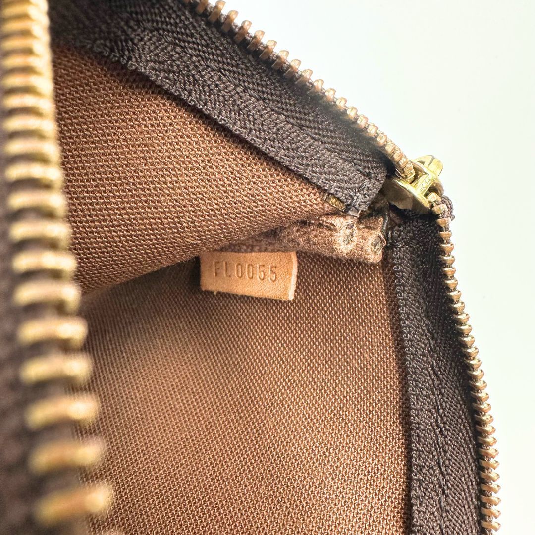 美品】Louis Vuitton モノグラム ミニ ポシェット アクセソワール