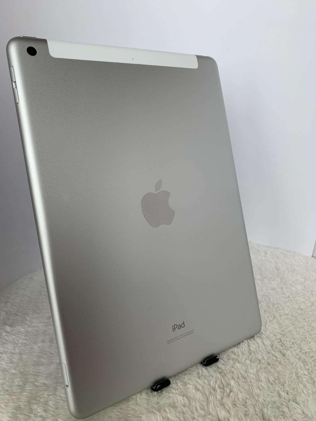 Apple iPad8 Wi-Fi+Cellular 32GB Silver - メルカリ