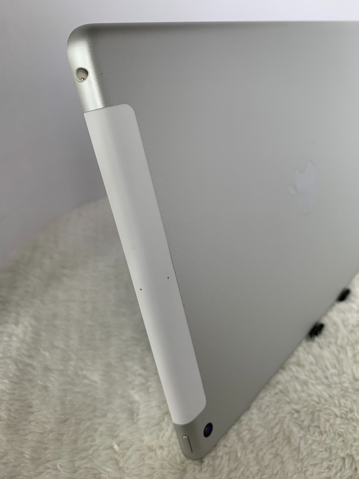 Apple iPad8 Wi-Fi+Cellular 32GB Silver - メルカリ