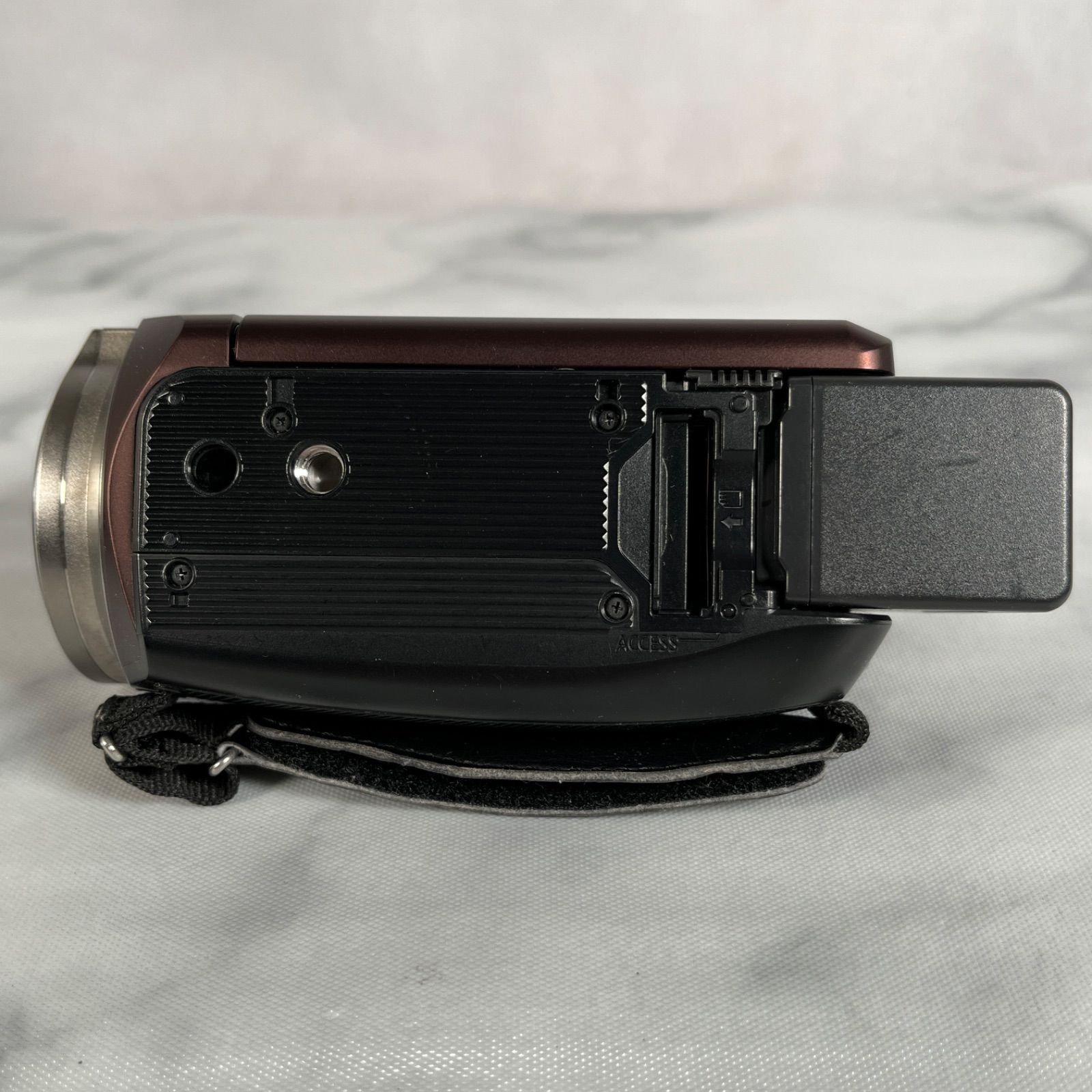 2608-439】通電確認済☆ Panasonic パナソニック HC-V620M ハンディ