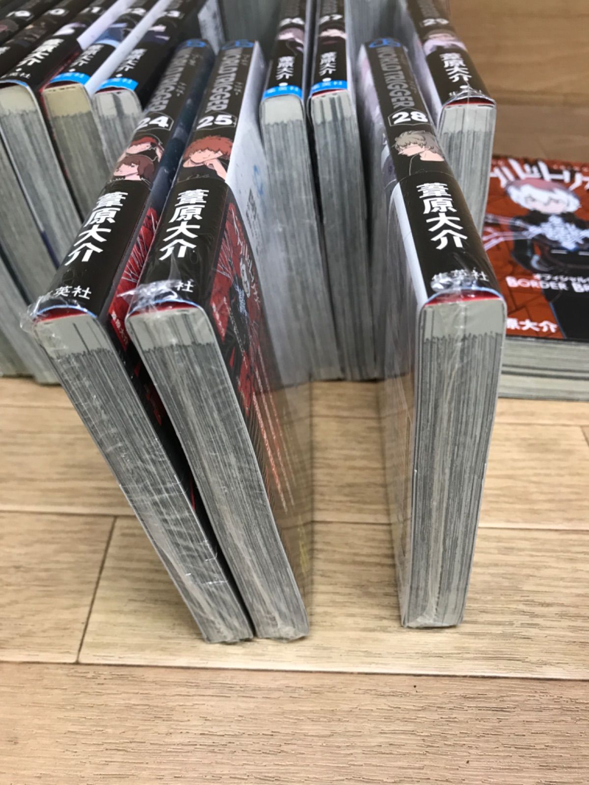 ☆【未開封あり】ワールドトリガー 1～29巻＋オフィシャルデータブック