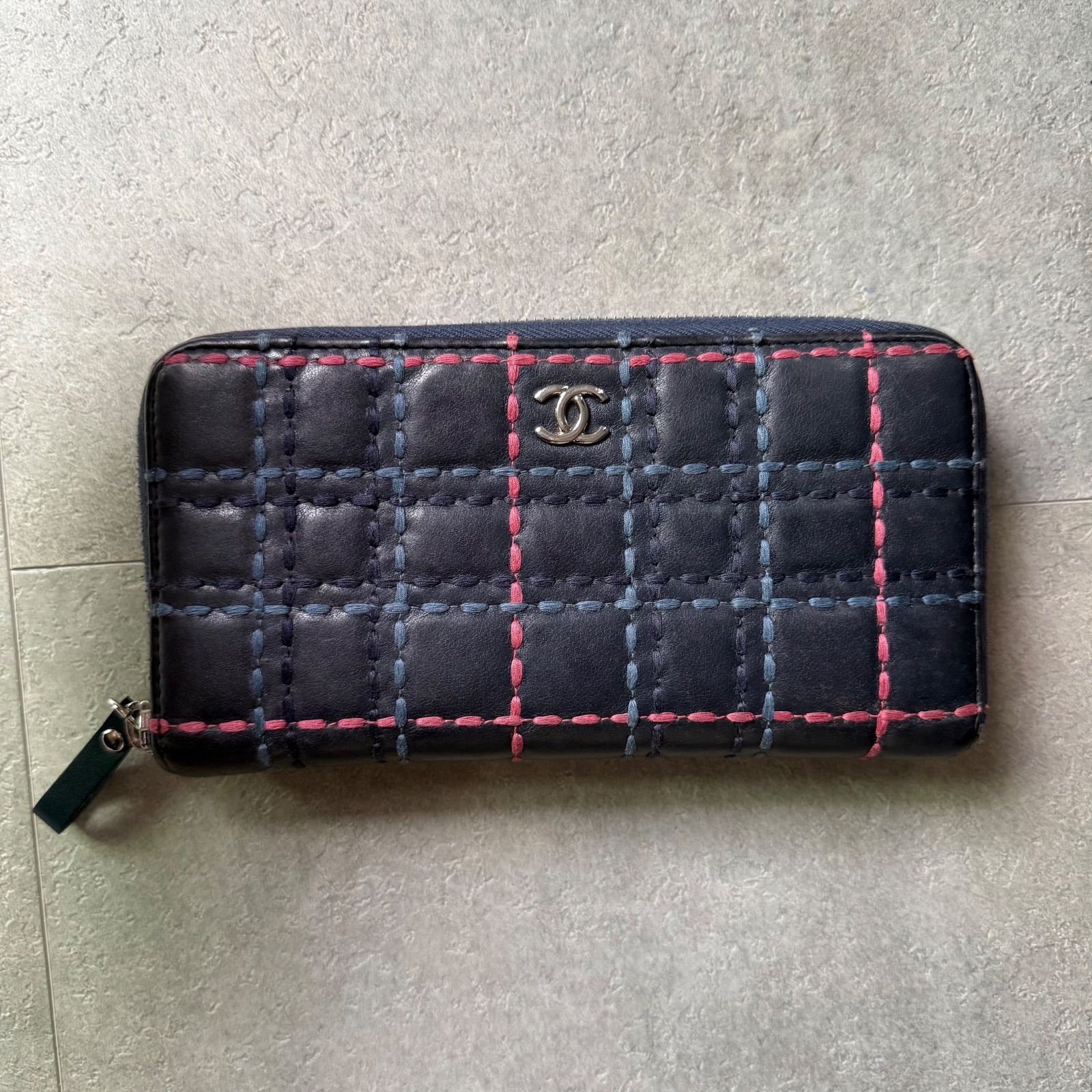 CHANEL ココマーク カンボンライン ラウンドファスナー 長財布 ネイビー CHANEL シャネル ラウンドファスナー長財布 ワイルドステッチ ココ