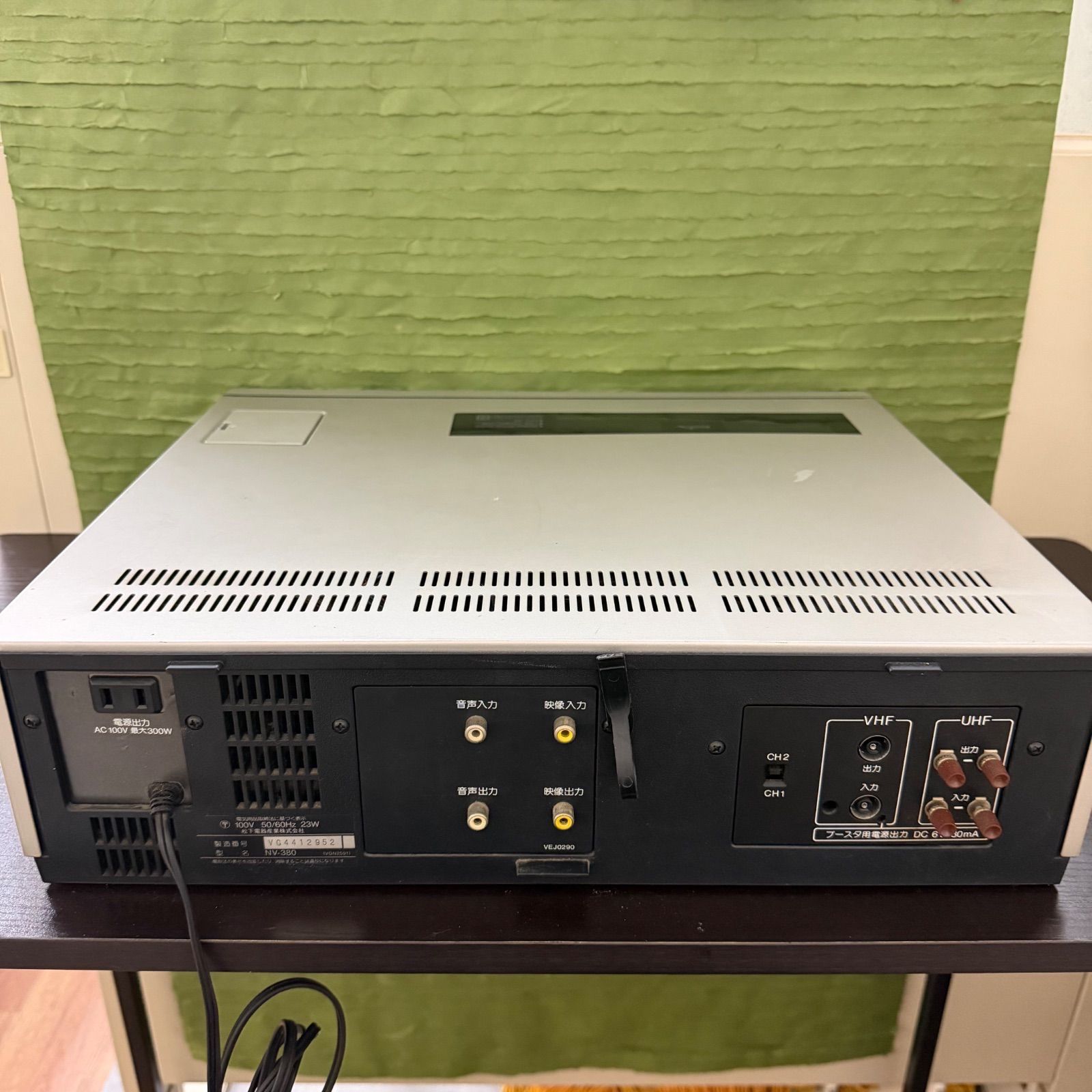 ジャンク品】昭和家電 National ナショナル VHSビデオデッキ NV-380
