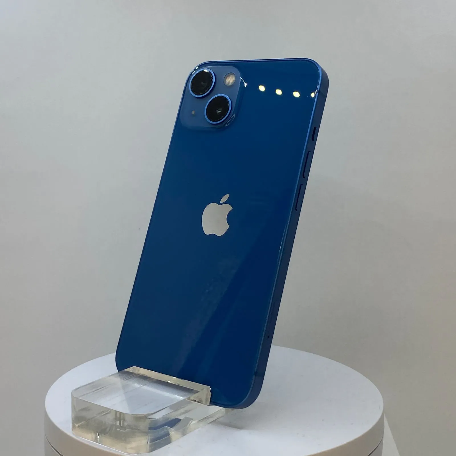 iPhone 13 256GB ブルー バッテリー100% SIMフリー 中古・整備済製品