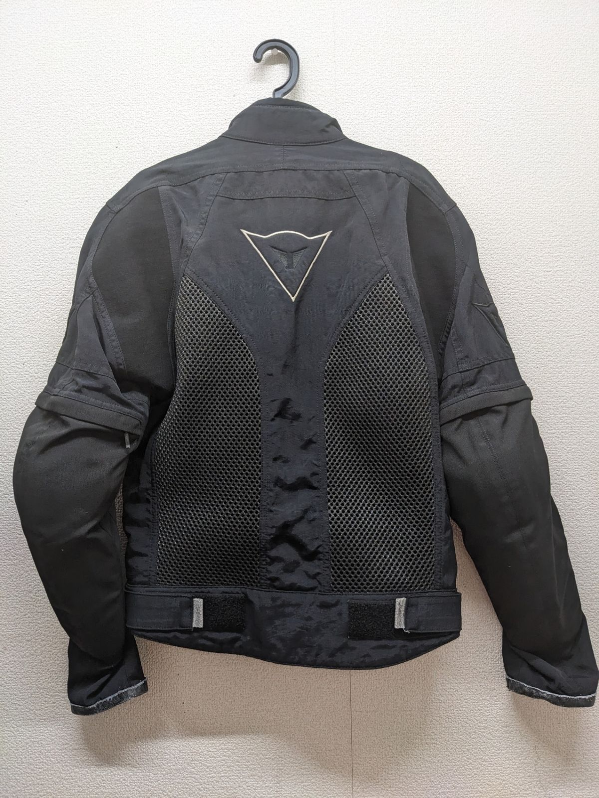 https://assets.mercari-shops-static.com/-/large/plain/2JWanC9dEFnZ43ZJMEvkFF.jpg@jpg