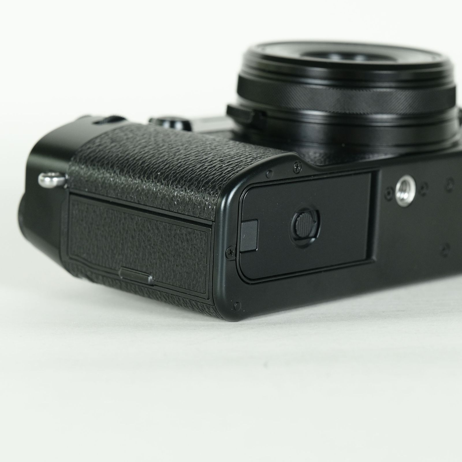 美品 | シャッター数200回｜フィルター付] FUJIFILM X100VI [ブラック