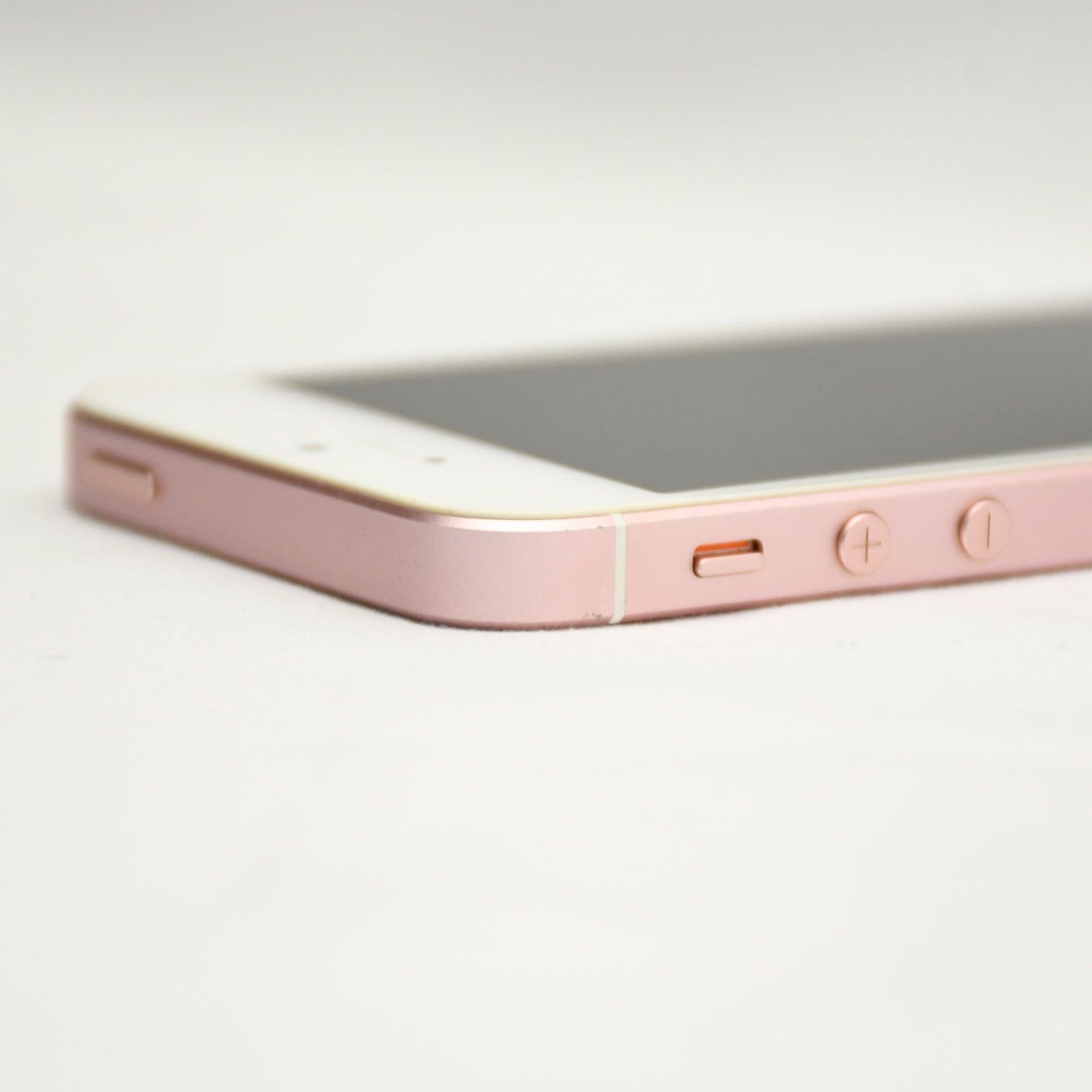 液晶美品】SIMフリー iPhone SE 32GB ローズゴールド - メルカリ