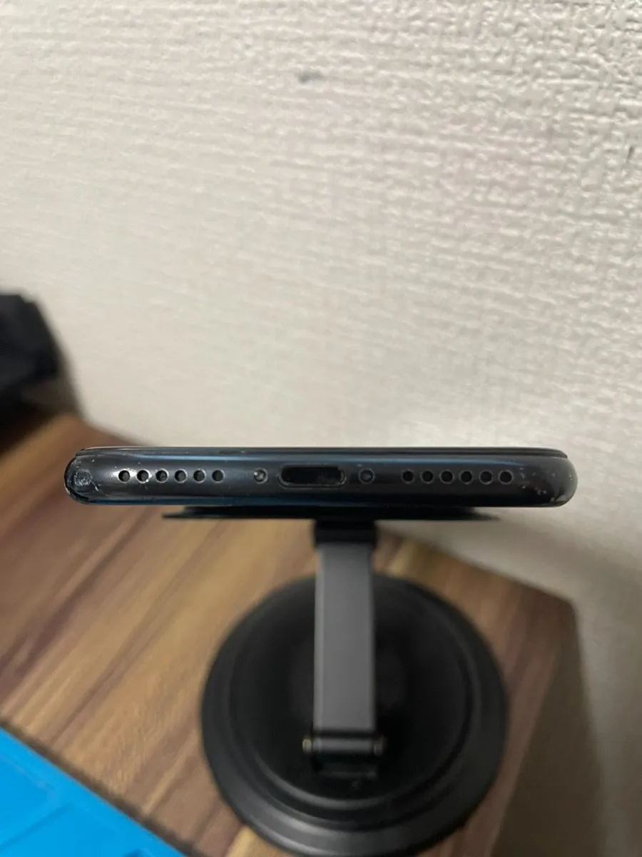 即日発送！】 iPhone7 ブラック 256GB【バッテリー100％】 中古・整備
