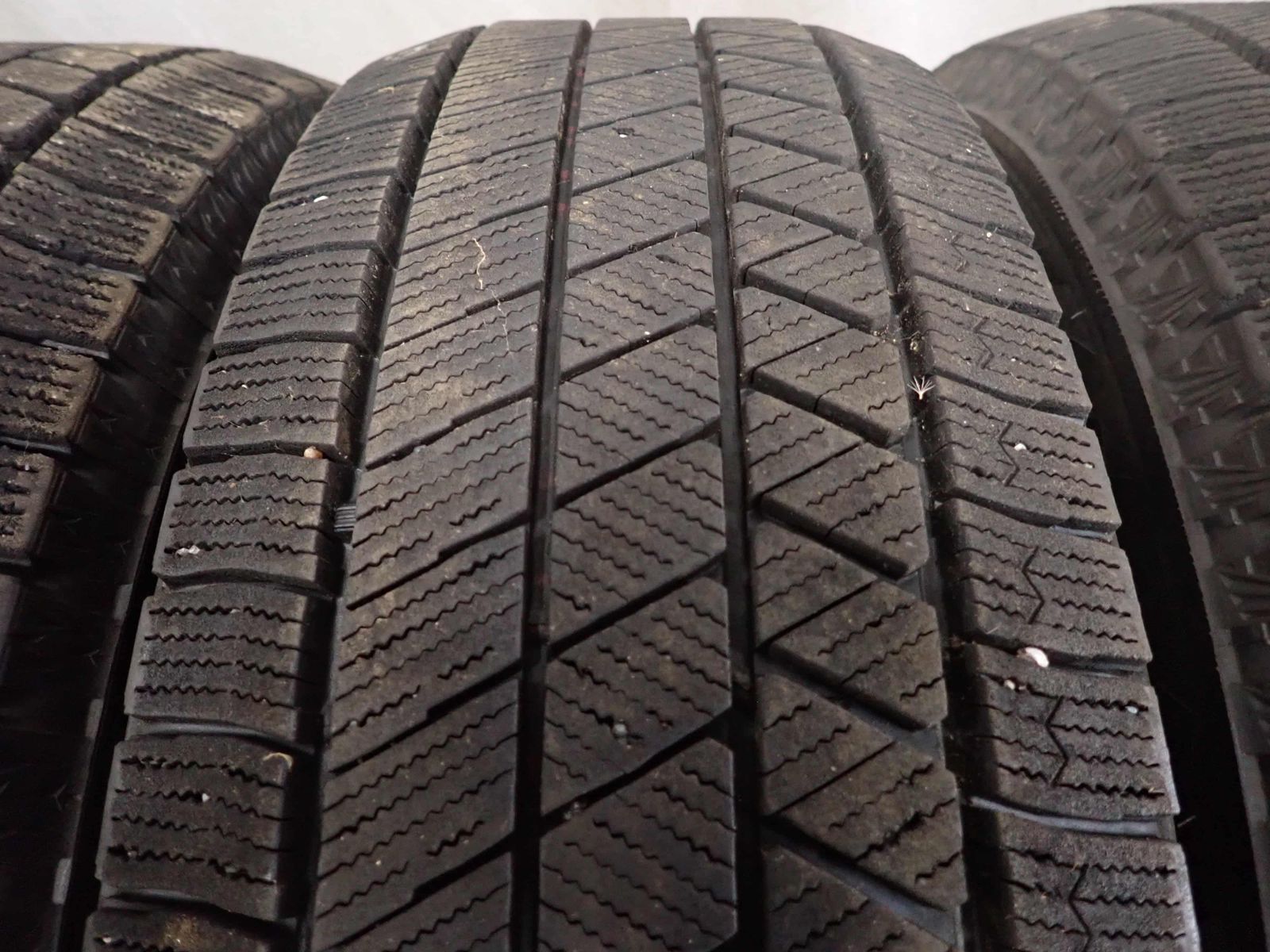 特売品 冬4本SET 会社宛 送料無料 195/65R15 91Q ブリヂストン