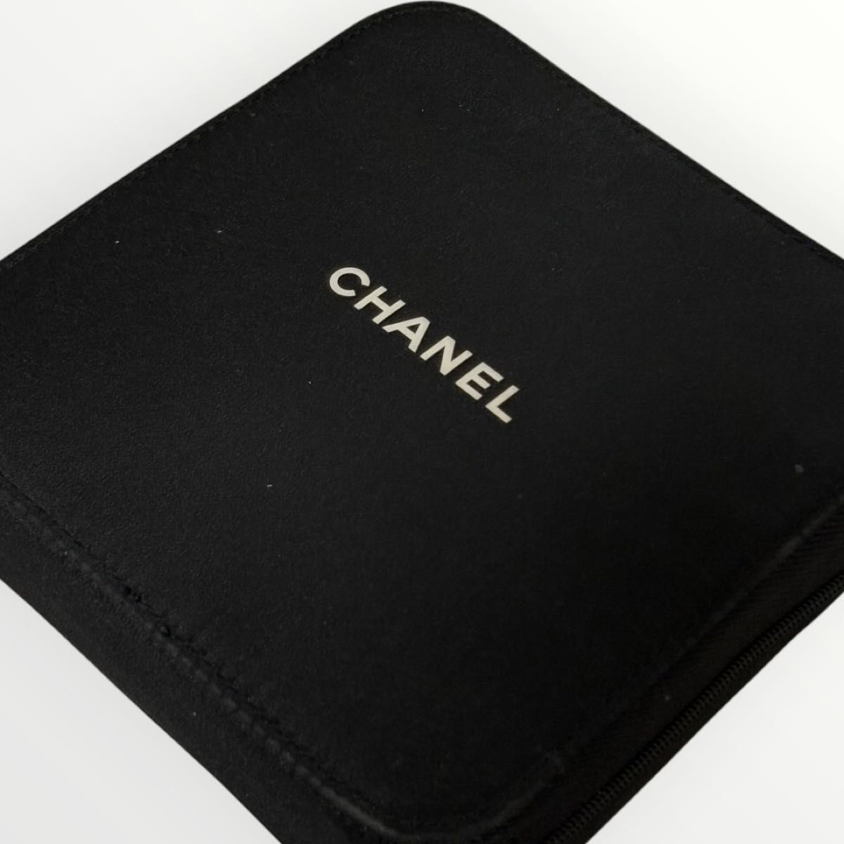 CHANEL シャネル ノベルティ コスメポーチ ブラック - メルカリ