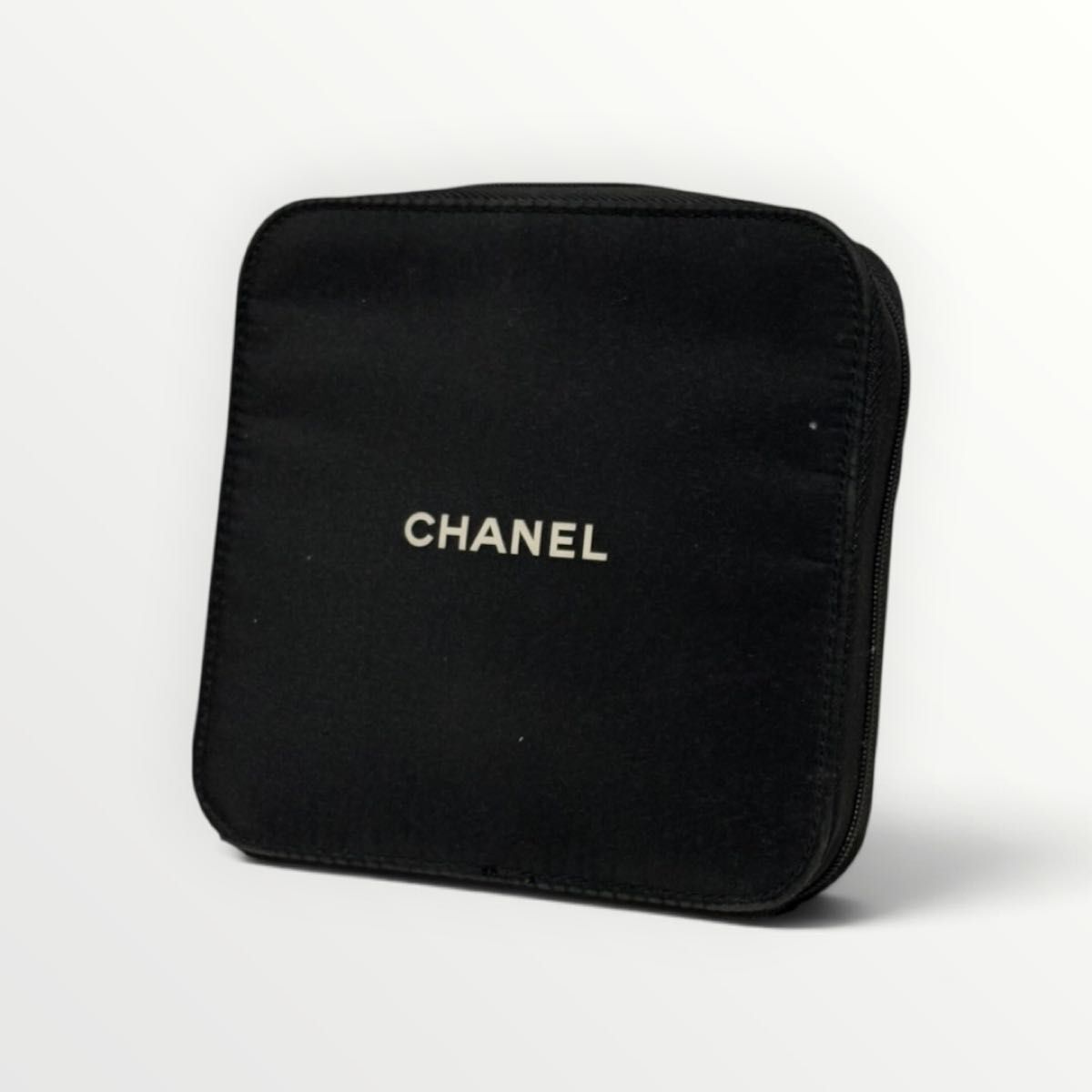 CHANEL シャネル ノベルティ コスメポーチ ブラック - メルカリ