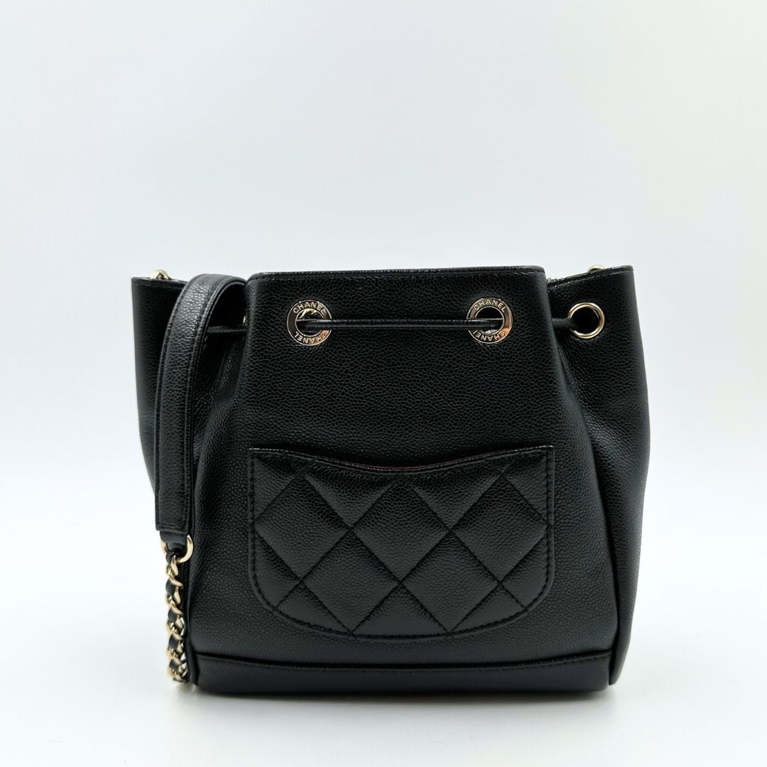 美品】Chanel シャネル マトラッセ チェーンショルダーバッグ キャビア
