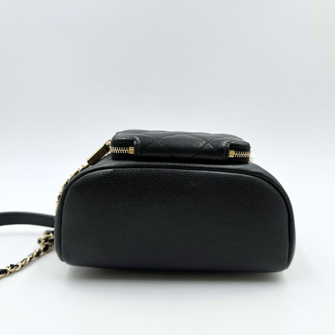 美品】Chanel シャネル マトラッセ チェーンショルダーバッグ キャビア