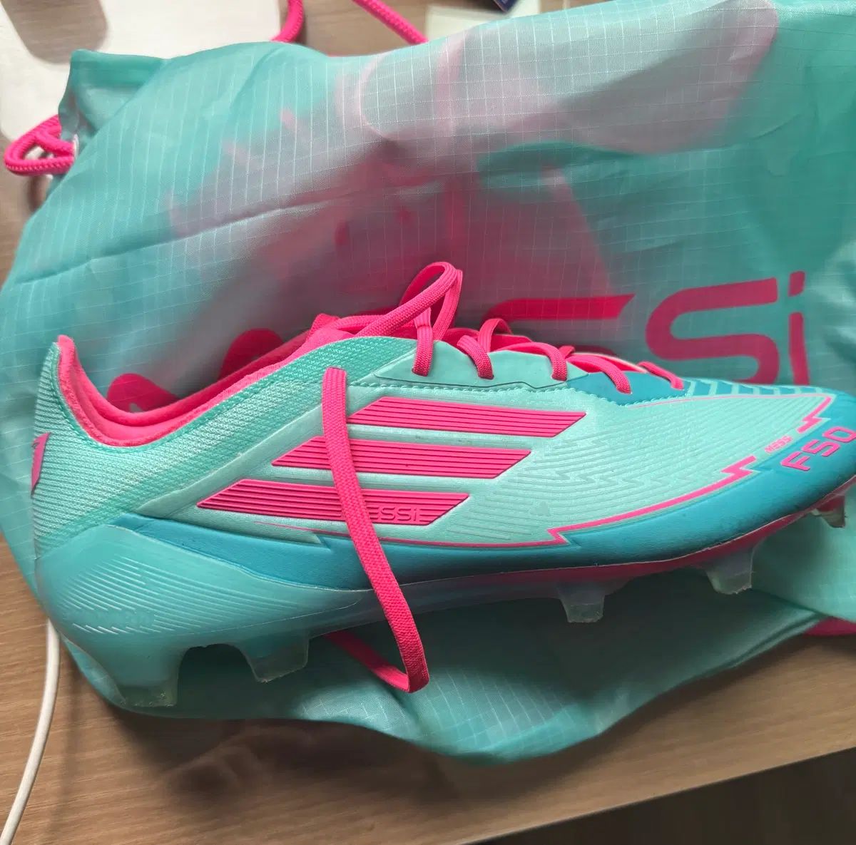 アディダスMessi F50エリートFG (255)