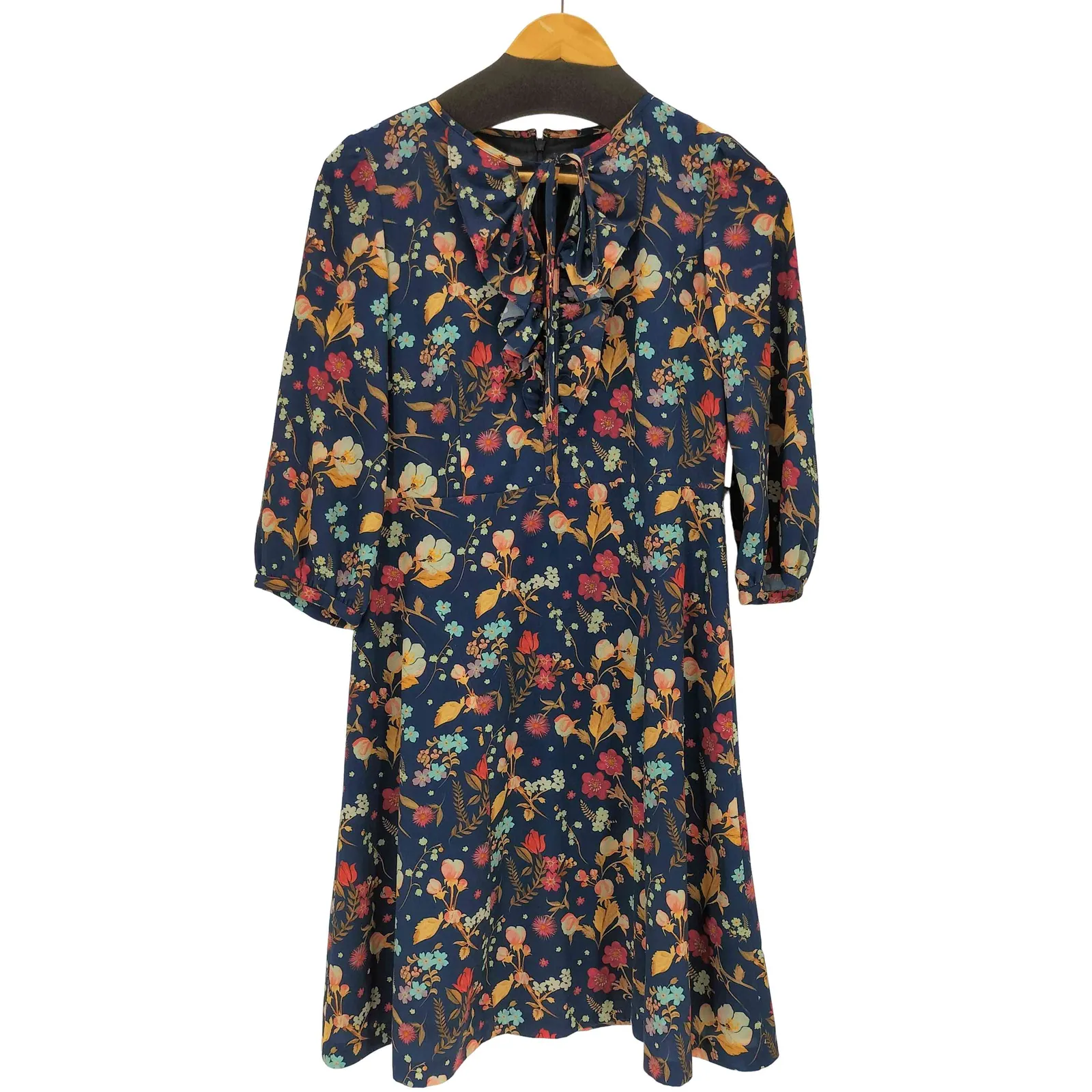 ブルーレーベルクレストブリッジ BLUE LABEL CRESTBRIDGE 花柄