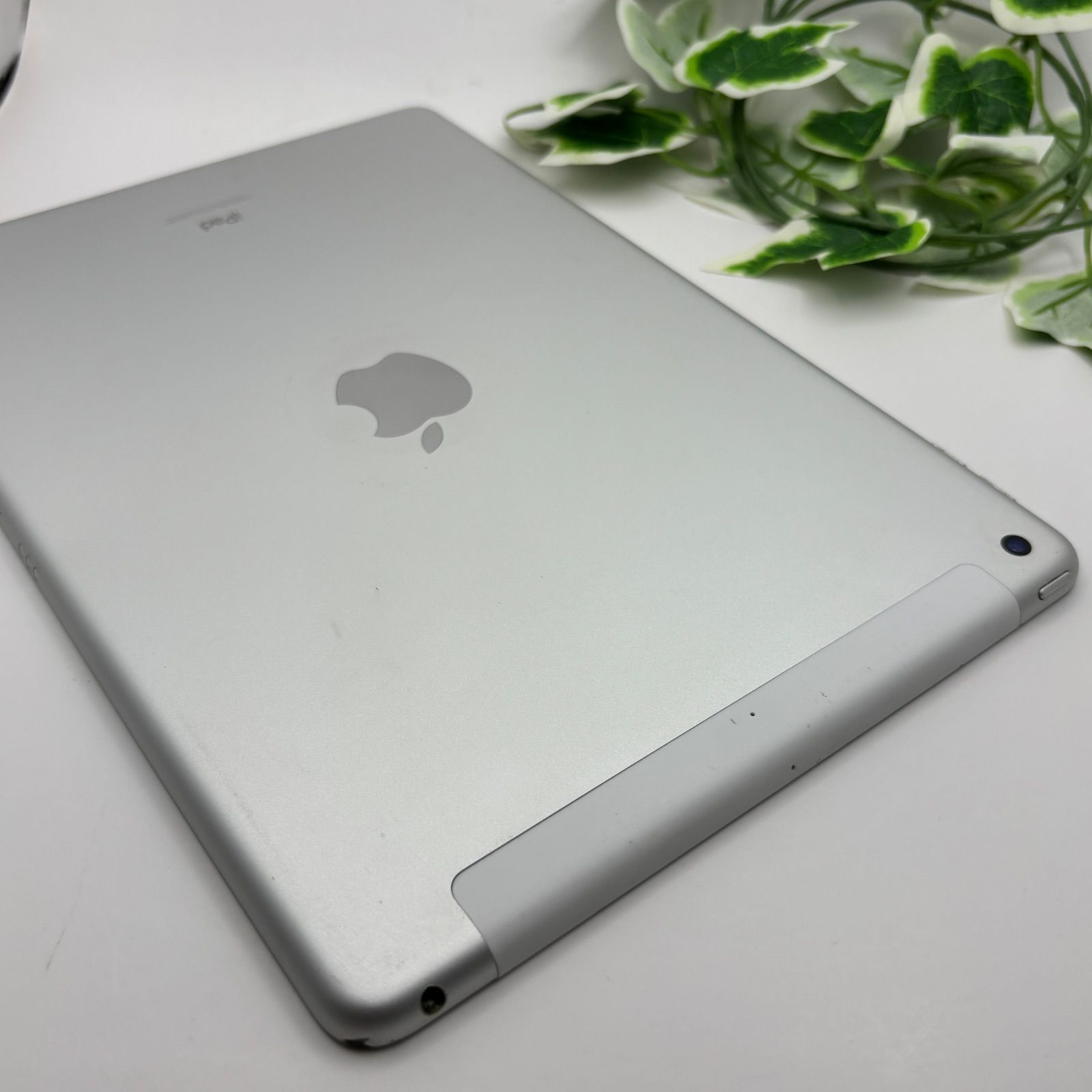 Apple iPad 第9世代 256GB シルバー SIMフリー - メルカリ